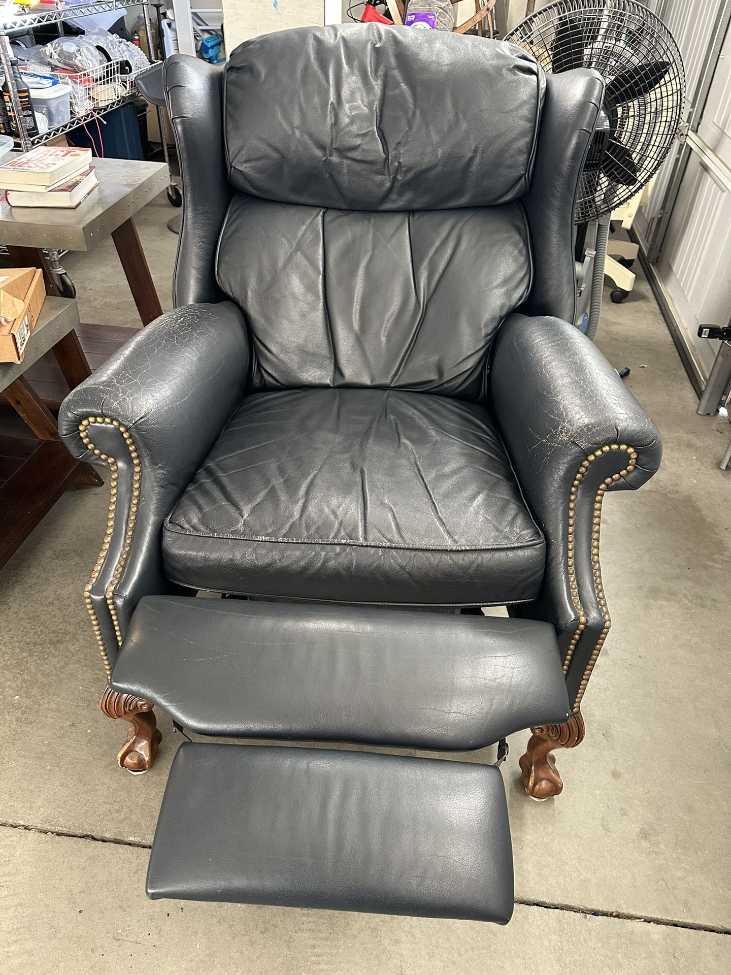 Lazy boy leather recliner chair vintage 