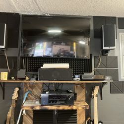  Bowers And Wilkins 5.1 Sound Surround System. Denon Reciever 