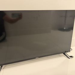 TV 40’ Roku