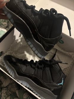 Jordan 11 Retro Gamma Blue-Black