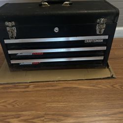 CRAFTSMAN TOLL BOX WITH TOOLS