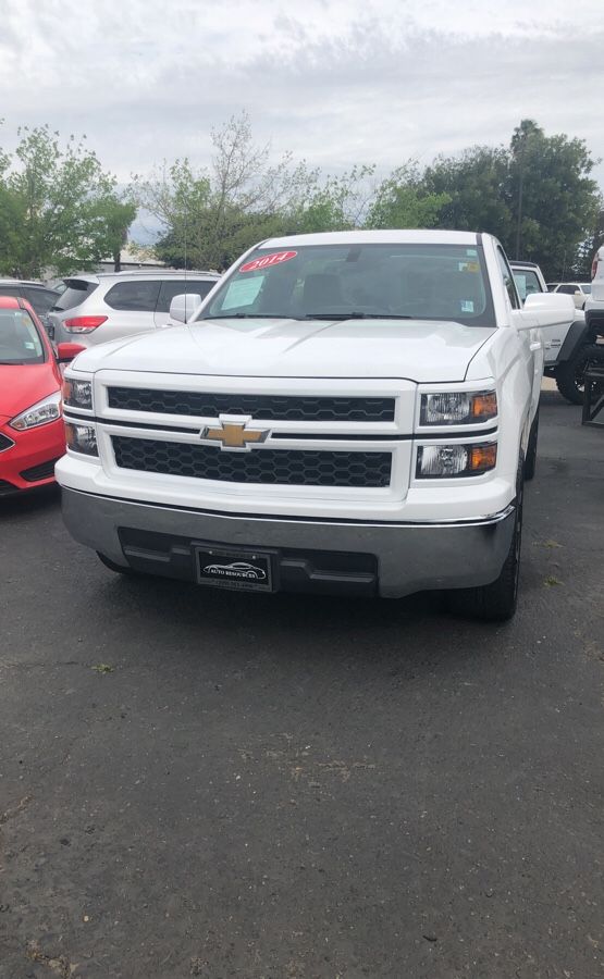 Chevy Silverado 2014 very cheap with new body style for
