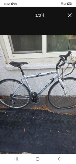 Giant road bike