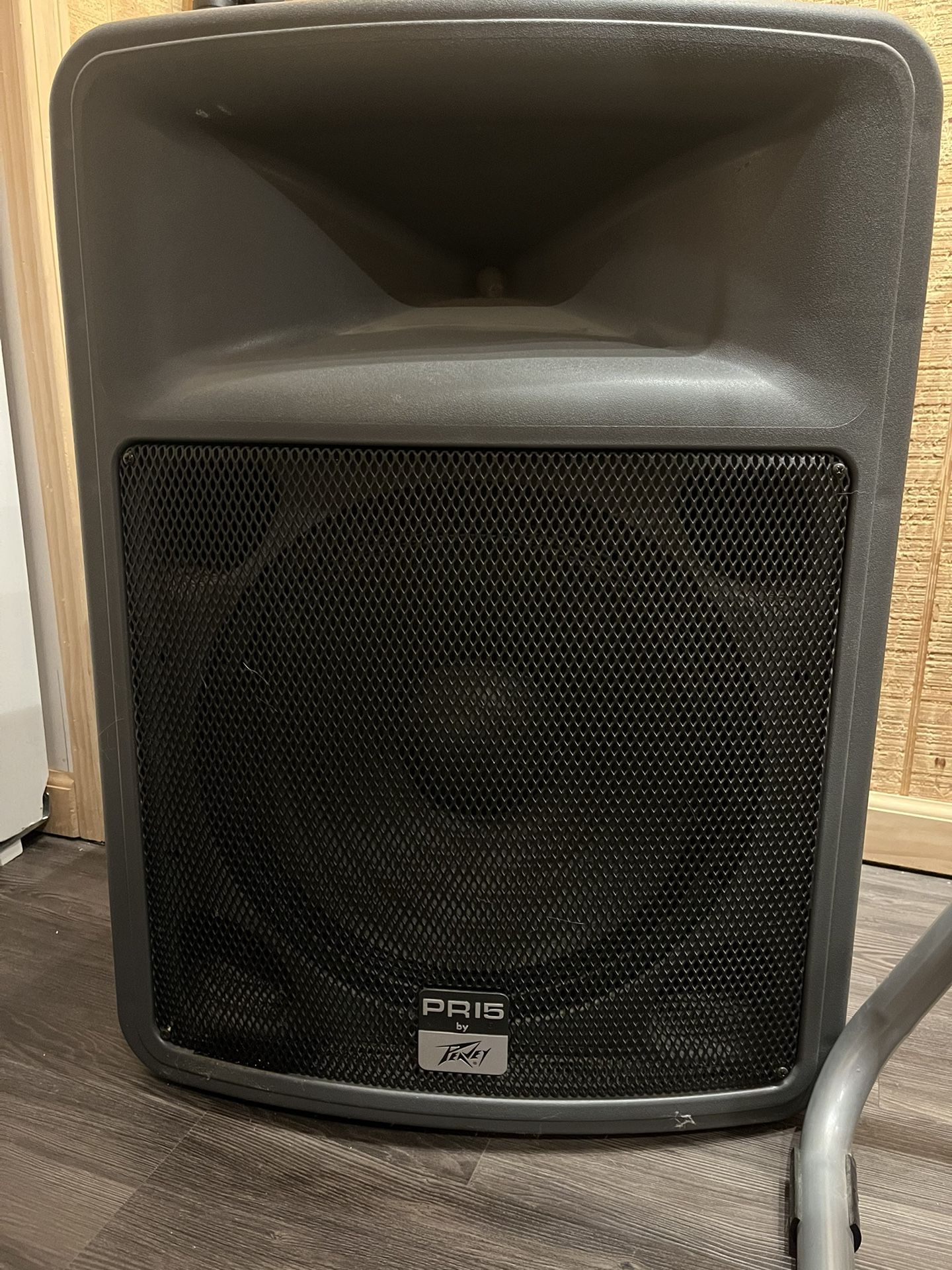 Peavy PR15 Speakers & Stands