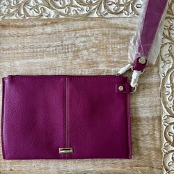 Thirty-one magenta wristlet purse NIP