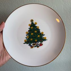 BC Clark Christmas Holiday Plates