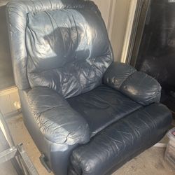 Comfortable Recliner 