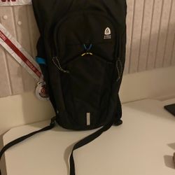 Sierra Designs Small Daypack – Black 🌲🖤