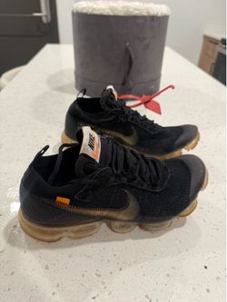 Off white sneakers size 7.5