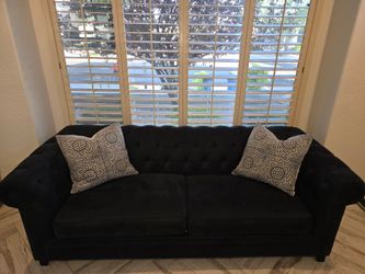 Navy blue Tufted Chesterfield Sofa
