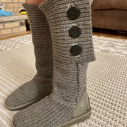 Ugg Gray Knit Boots Size 7
