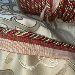 Trim- Twisted Cord W/Lip