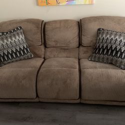 LOUNGE COUCH