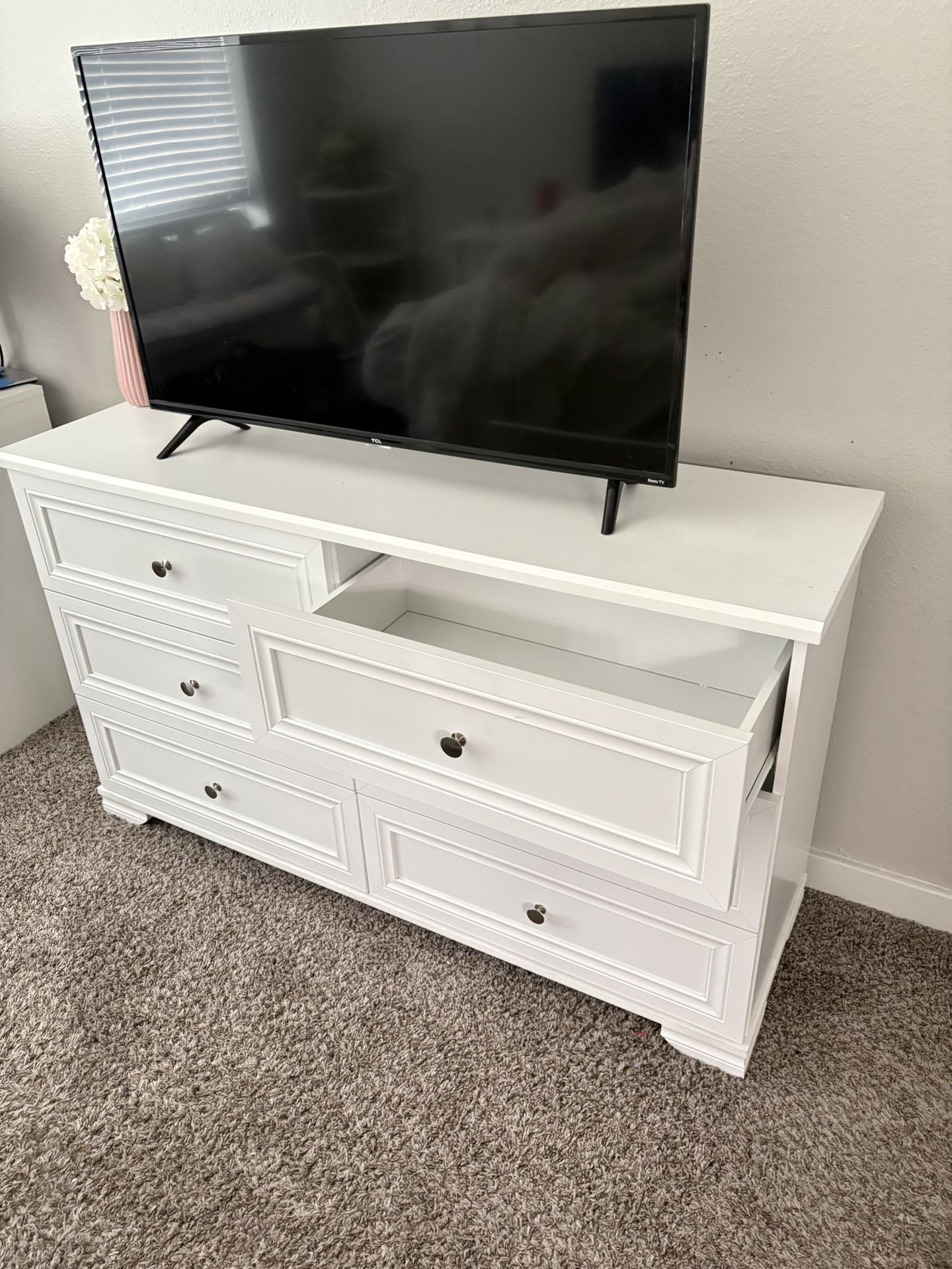 Dresser For Sale 