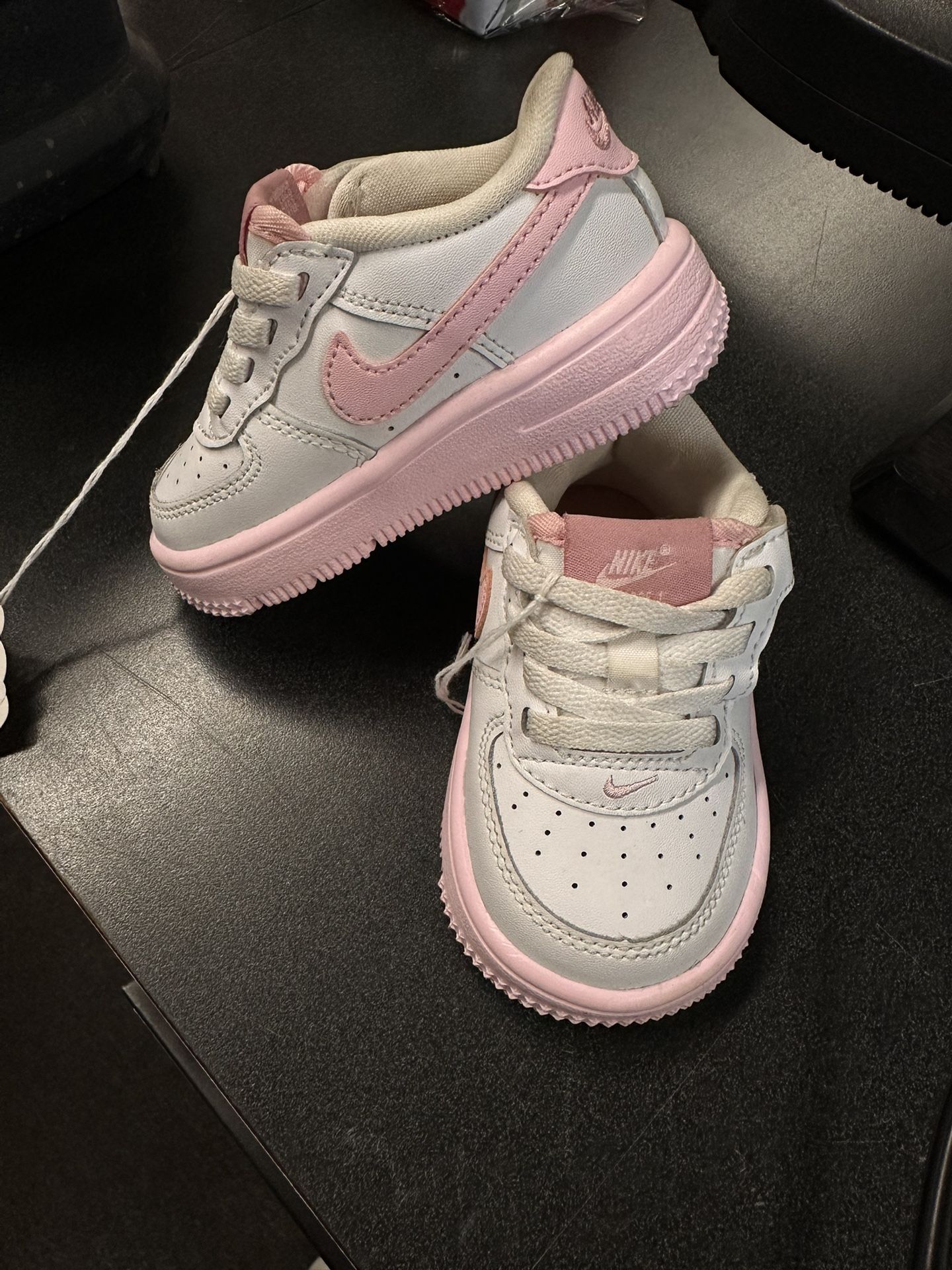 Nike Air forces Pink And White
