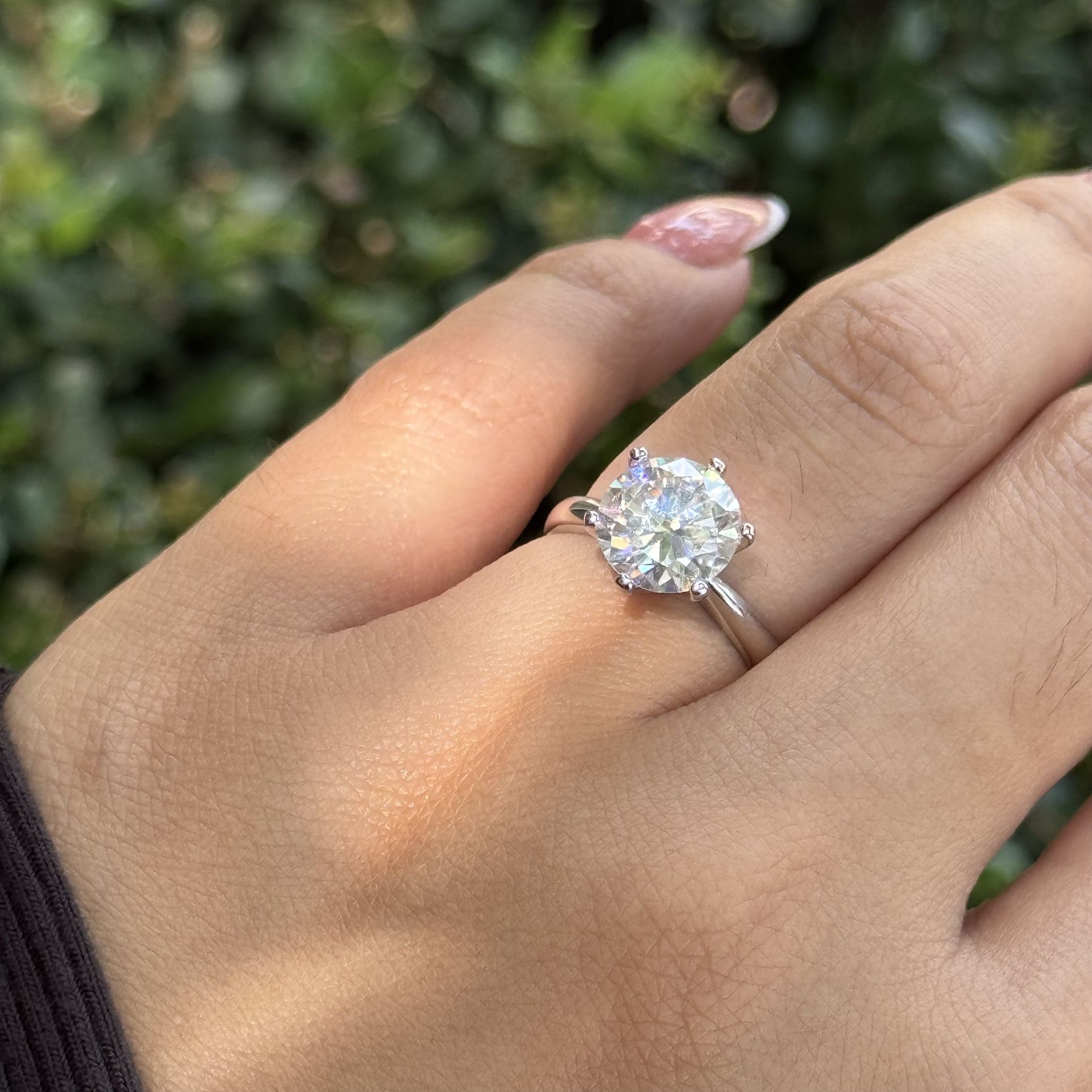 3ct Moissanite VVS1 engagement ring size 6,7,8 And 9 Available