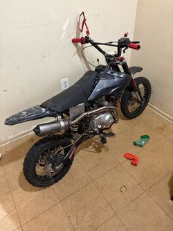Dirt bike