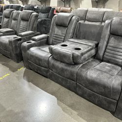 2pc Power Reclining Sofa And Loveseat Set 