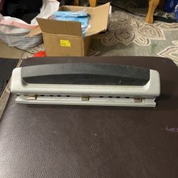 3 Hole Puncher