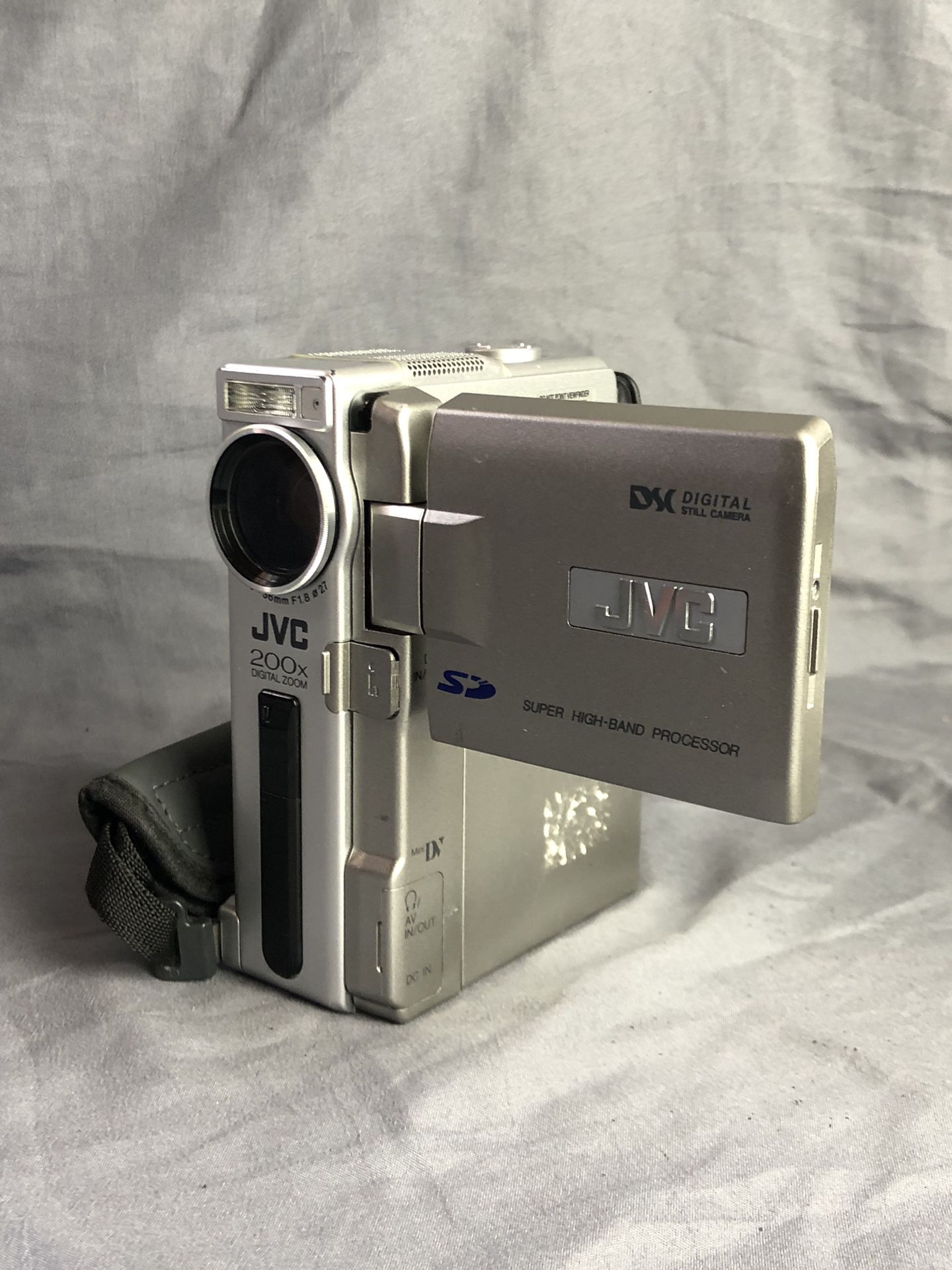 JVC GR-DVM75 Mini DV Camcorder Retro Videocamera - TESTED