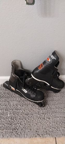Bauer Roller Skates size 9