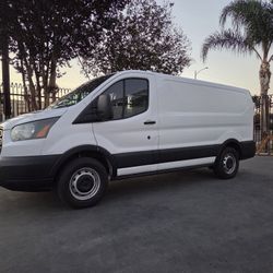 2017 Ford Transit-150