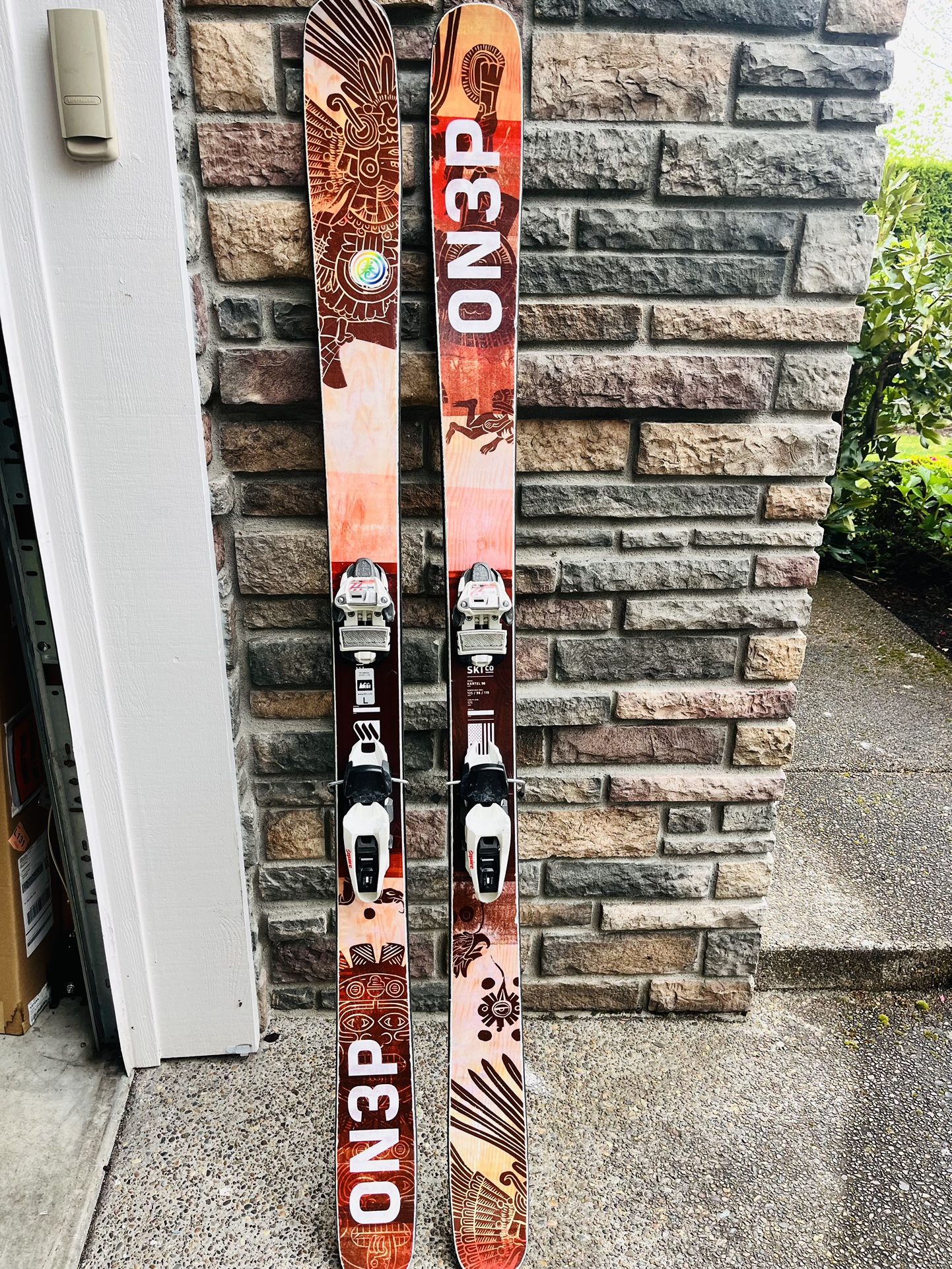 ON3P Skis Kartel 98mm 171cm with Marker squire Bindings