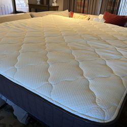 KING SIZE SWEET HONEY HYBRID MATTRESS