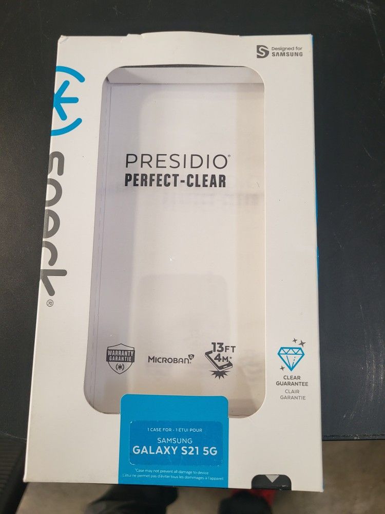 Samsung Galaxy S21 clear plastic case.