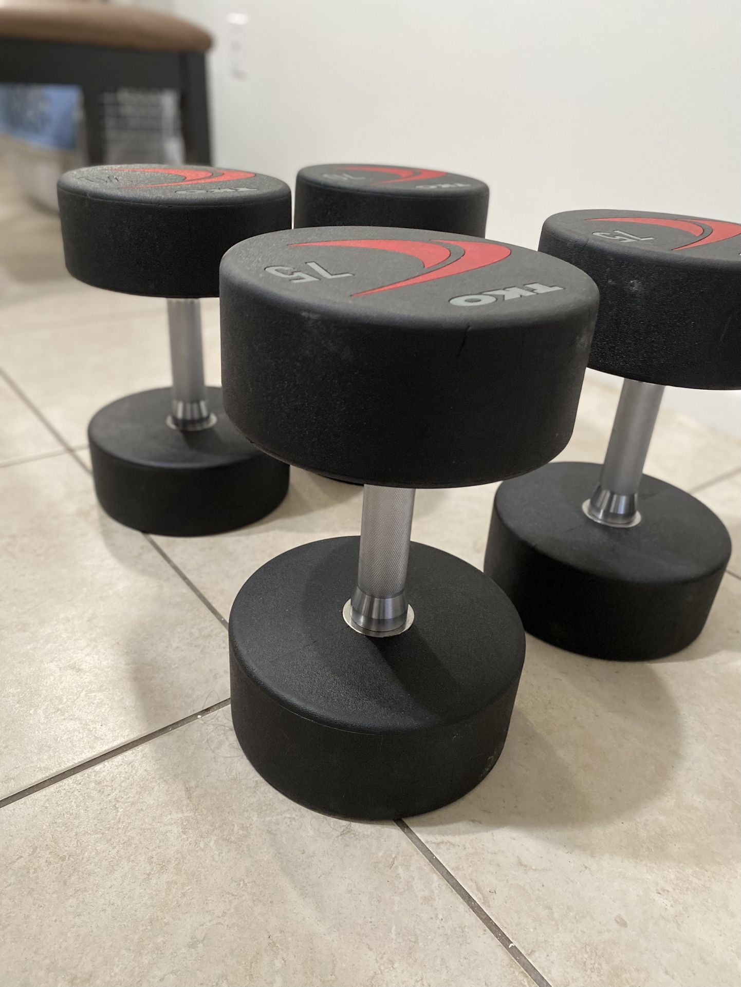 Very high quality 75lb & 70lb dumbbell sets 290lbs total 