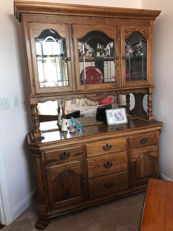 Golden Oak Buffet and Hutch for Sale in Huntington Beach, CA OfferUp