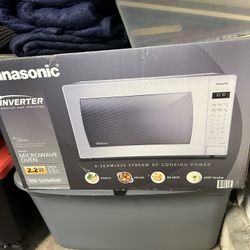 Countertop Microwave 1250 Watts. 