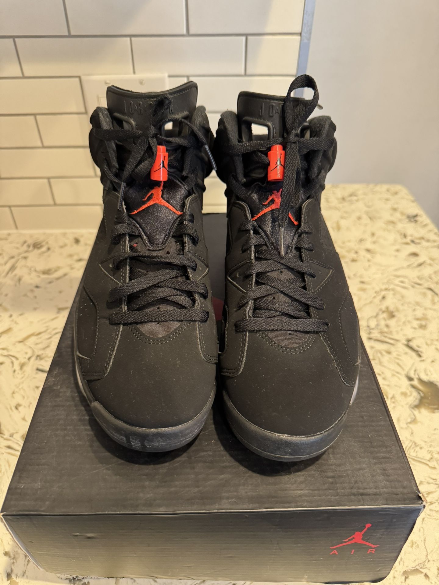 Air Jordan 6 Retro black infrared (2019) mens size 10.5
