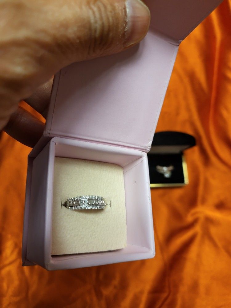 2 Full Carat NATURAL Diamond Band GORGEOUS 