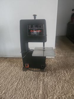 Black & Decker 7 1/2" Power Band Saw