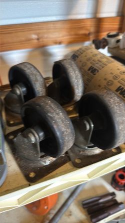 4 inch swivel wheels