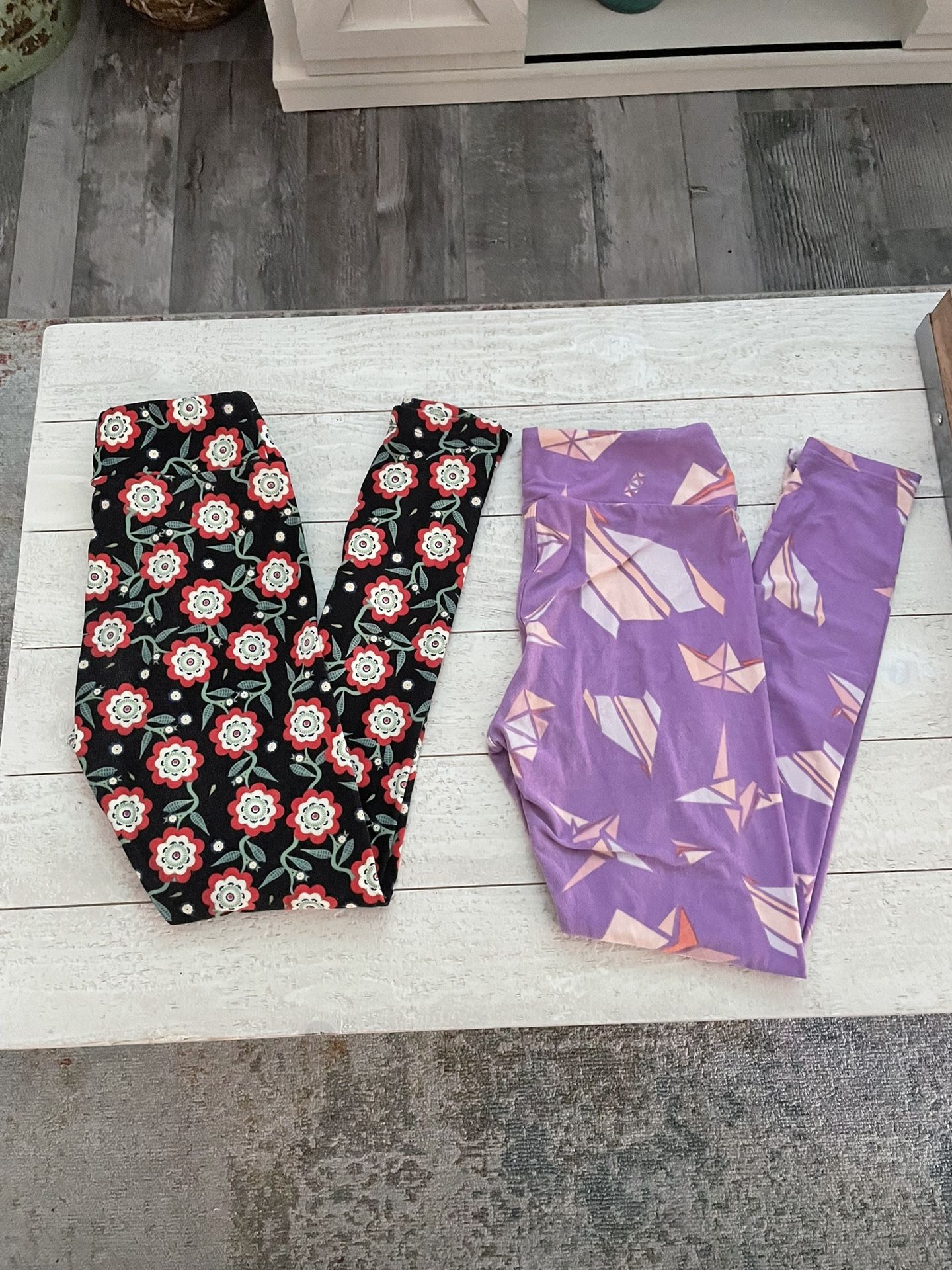 2 Pairs Of LuLaRoe One Size Printed Leggings, Flowers & Geometrical