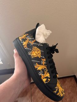 Versace Sneakers Vitello St. Barroco Signature