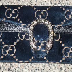 Never-Used Gucci Dionysus Super Mini Velvet Crossbody Bag