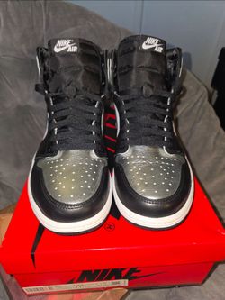 Jordan 1 Size 10  Mens