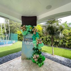 Balloon Garland/ Party/ Decor/ Safari/ Leaf/  Tropical Party