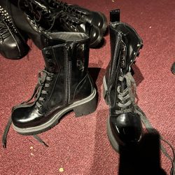 Shiny Black Boots – Size 5 – Never Used