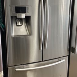 Samsung French Door Refrigerator 36” Counter Depth 