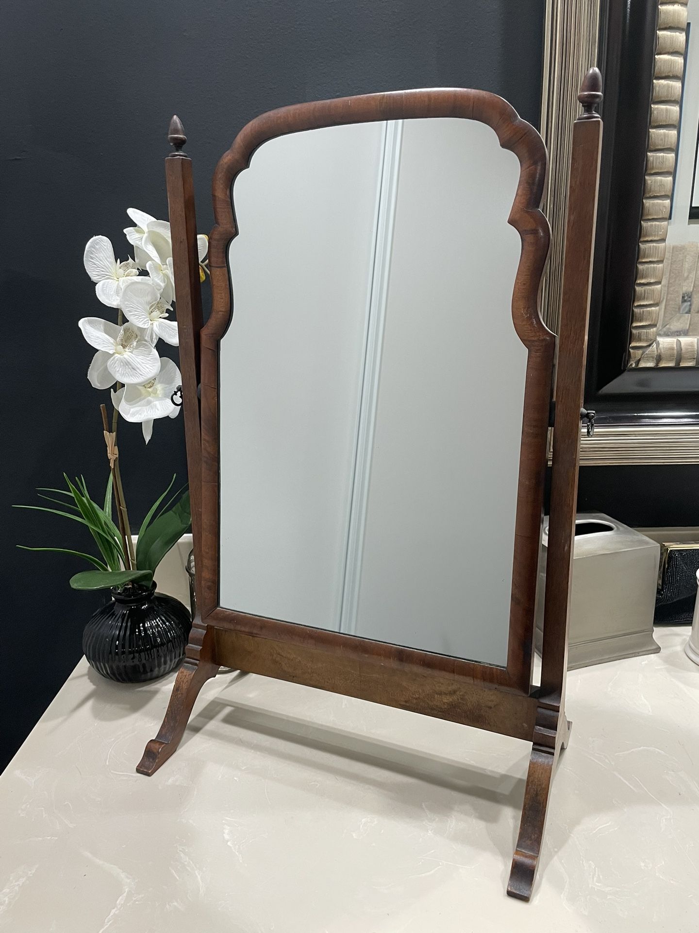 ANTIQUE ViCTORIAN TABLE TOP CHEVAL MIRROR
