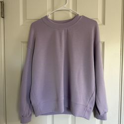Lululemon women’s lilac softstreme crew