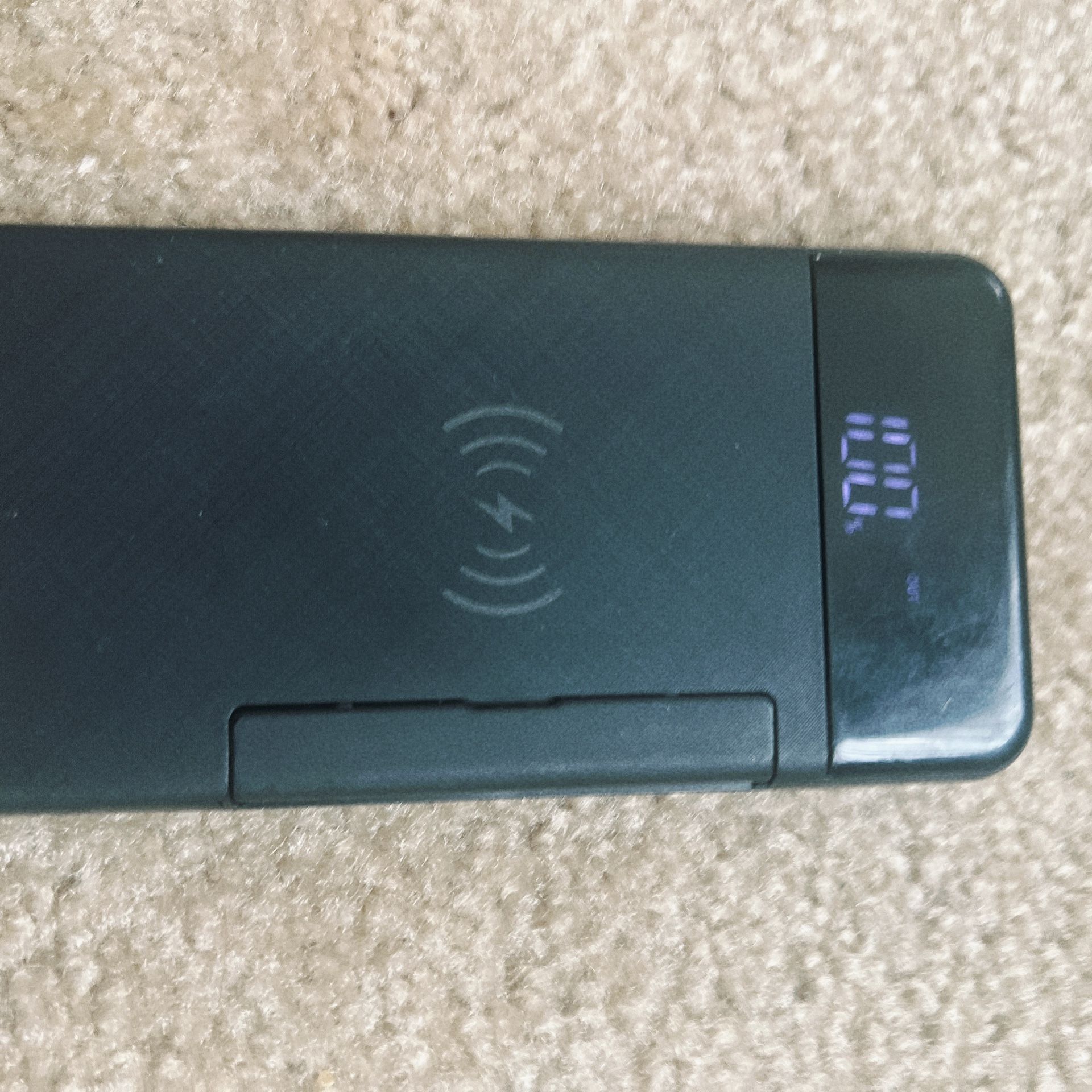 Portable Charger Phone Battery π