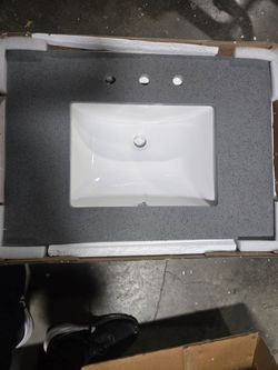 Quartz Vanity Top