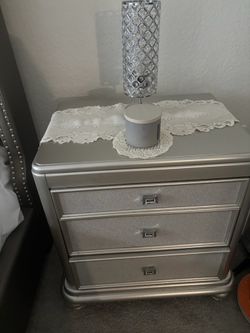 Ashley brand elegant  bedroom set