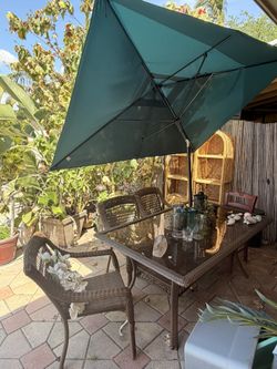 Glass Top outdoor Dinning Set 6 Chairs