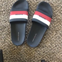 Men’s Tommy Slides